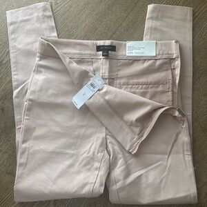 Ann Taylor skinny leg pant